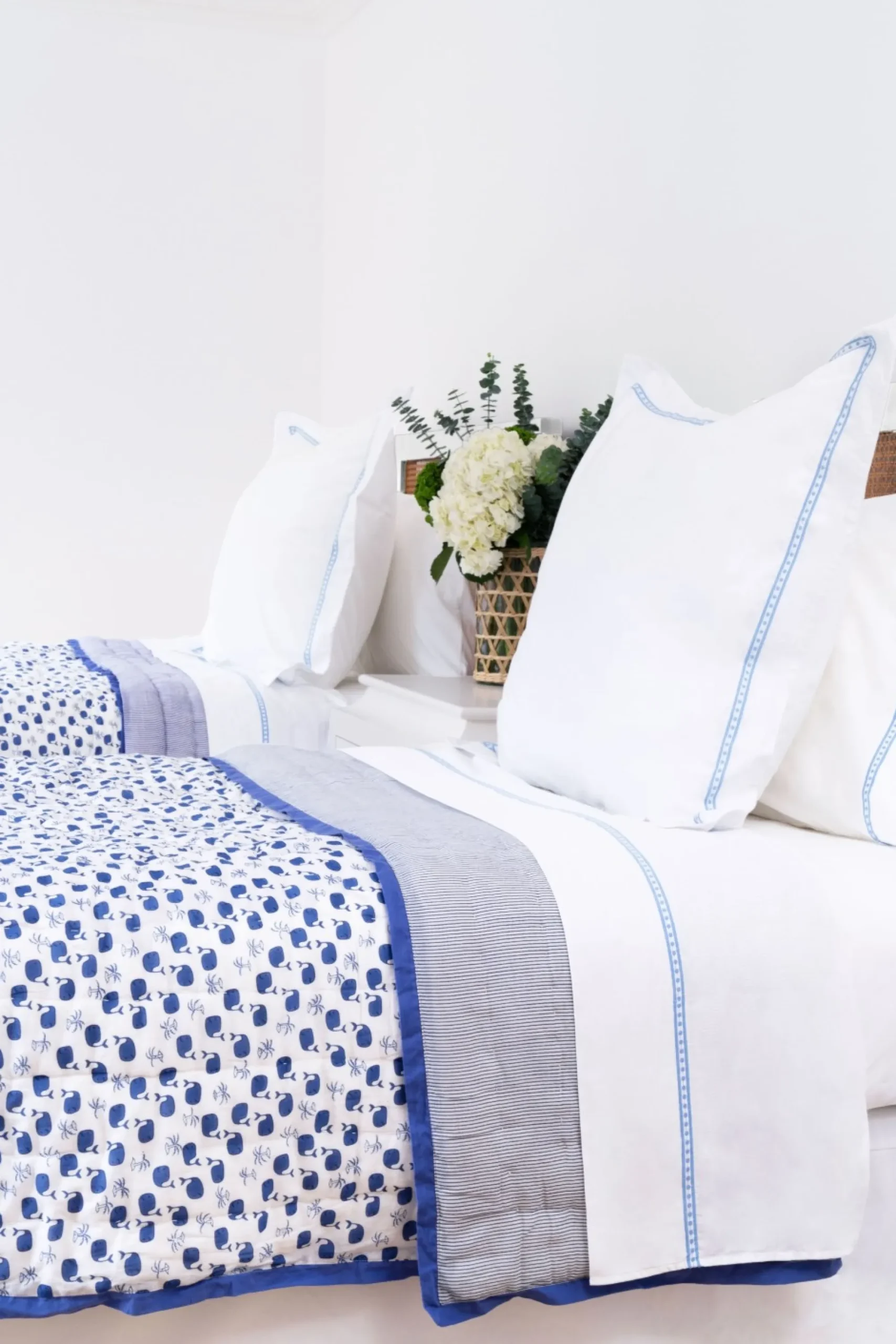 Roller Rabbit Sheets & Pillowcases | Francis Embroidered Sheet Set