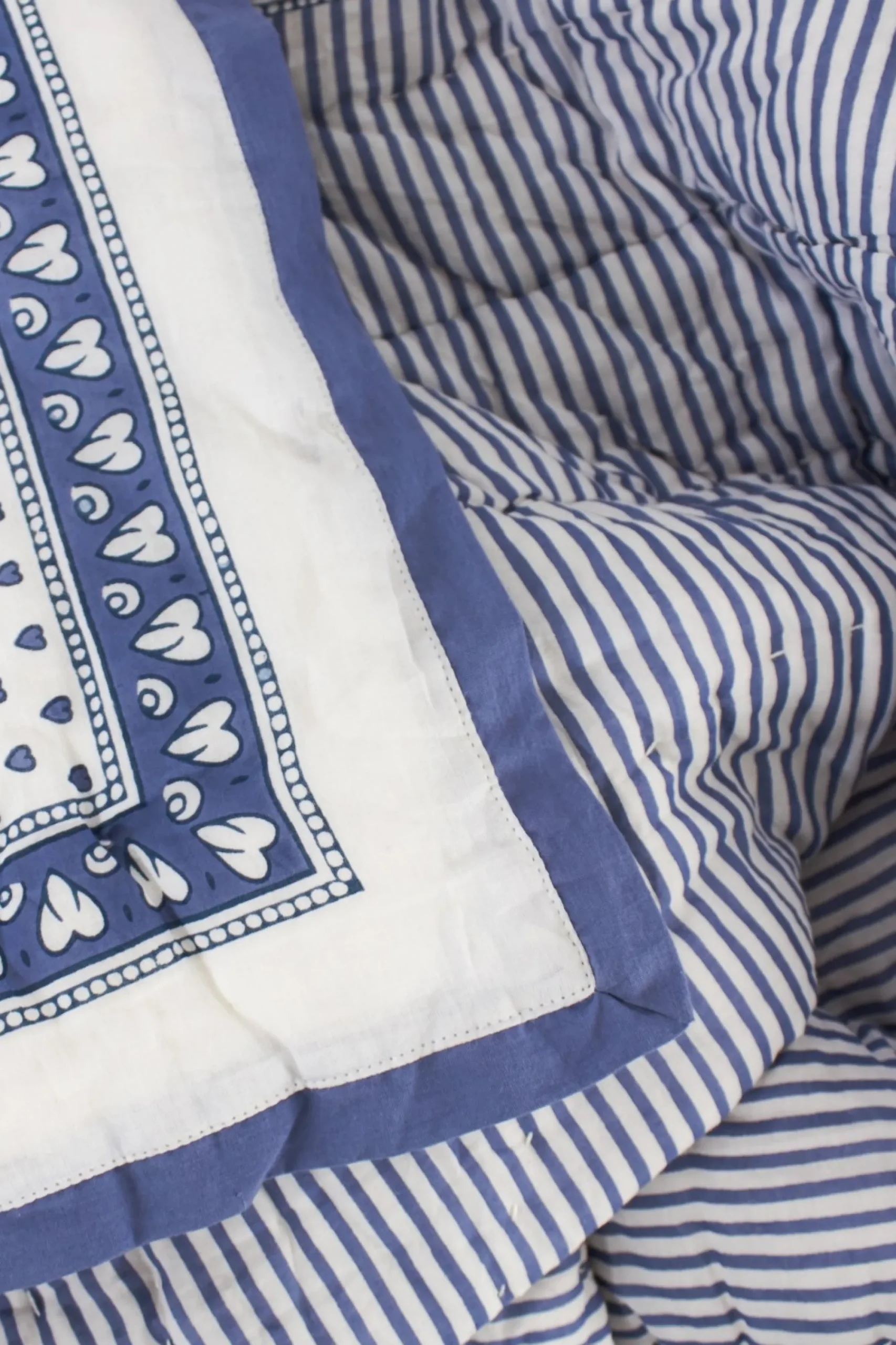 Roller Rabbit Quilts & Duvets | Hearts Baby Quilt